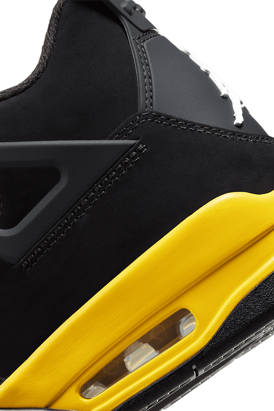 Air Jordan 4 Thunder